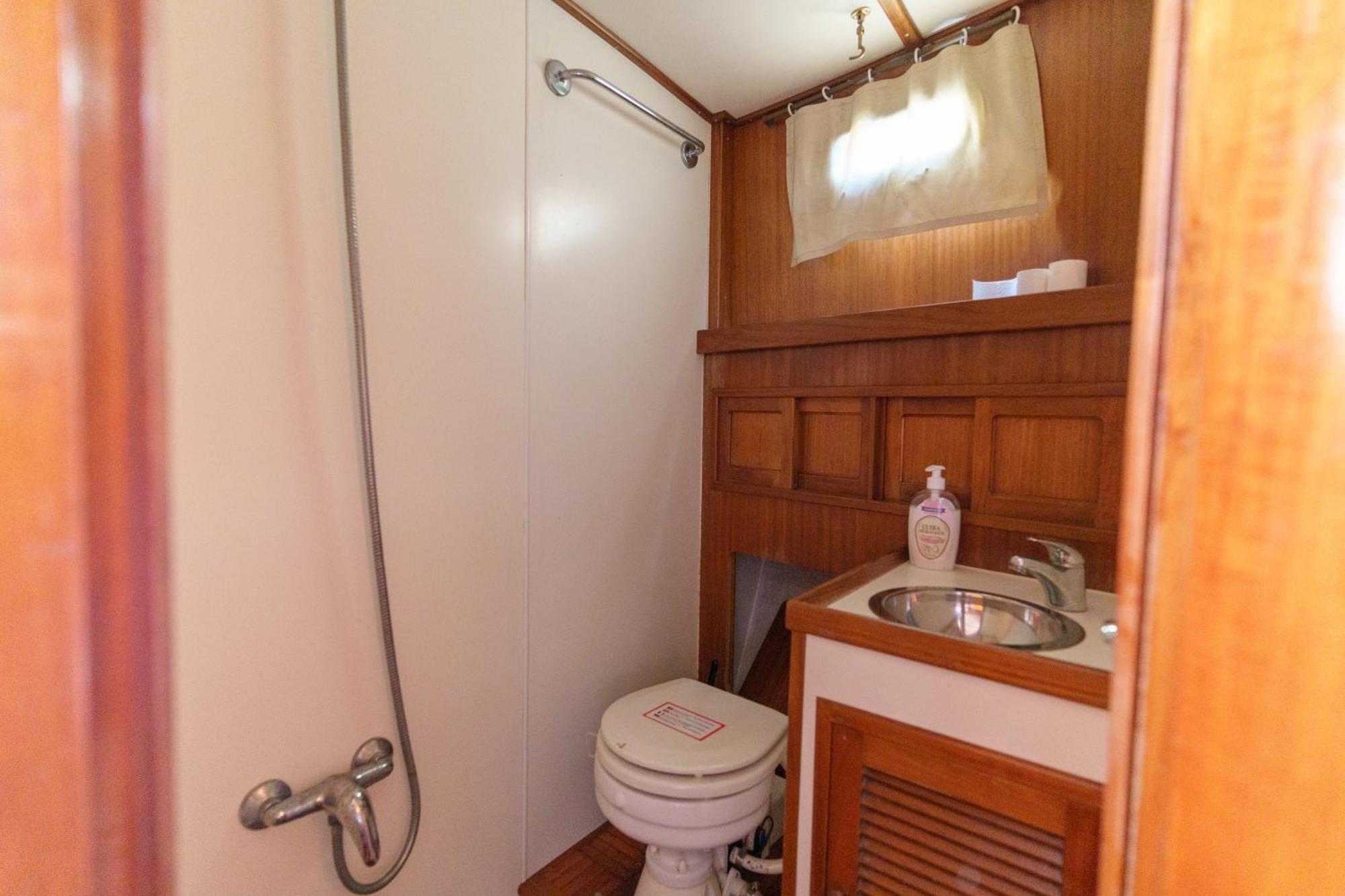 Sailing 360 Night On Board Experience Hotell Vila Nova de Gaia Eksteriør bilde